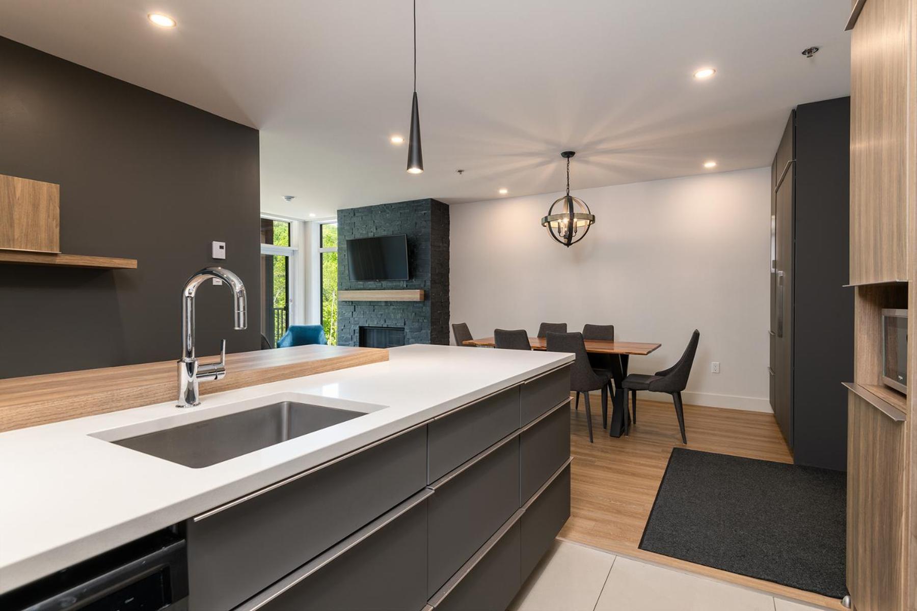 Les Appartements Du Massif De Charlevoix Petite-Riviere-Saint-Francois Værelse billede
